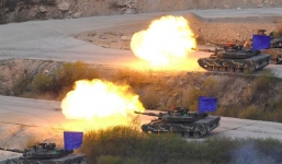 Mỹ-Hàn tập trận phô diễn hỏa lực sát biên giới Triều Tiên